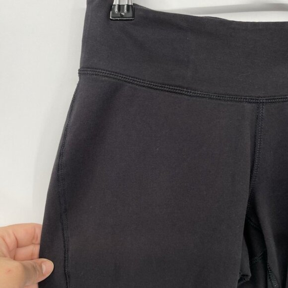 Patagonia woman's size Xsmall  black  Leggings - Picture 2 of 6